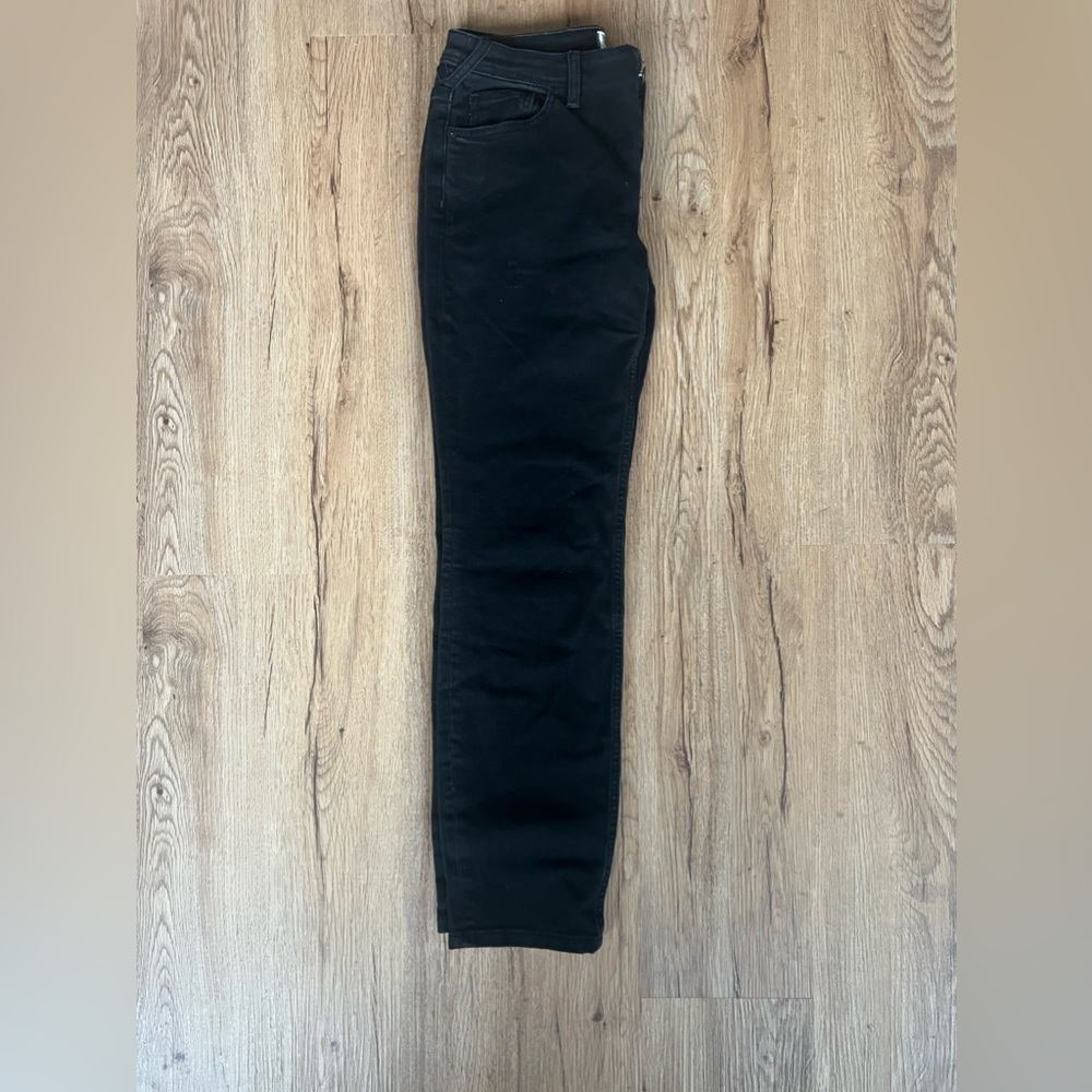 Free people black straight leg Jean